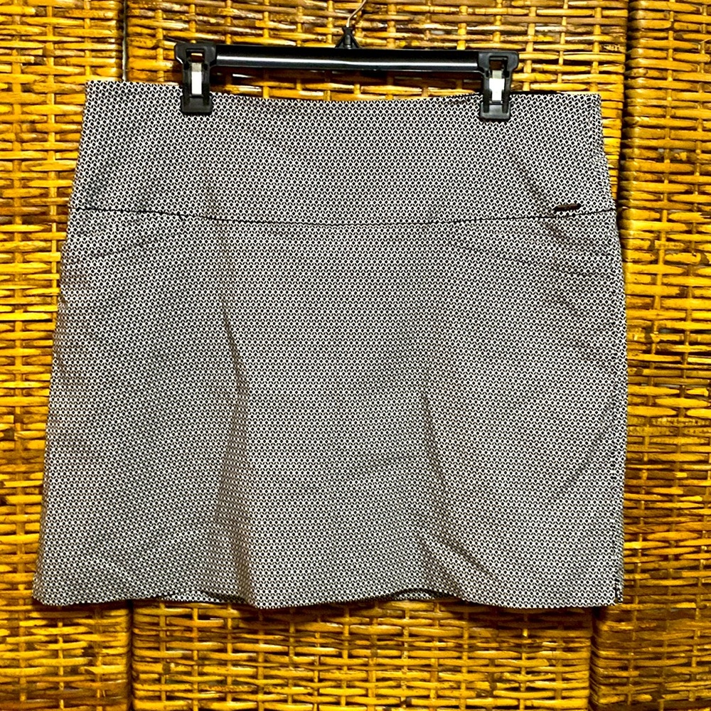NWOT S.C.& Co. Women’s Tummy Control Black & White Stretchy Skirt Skort XL